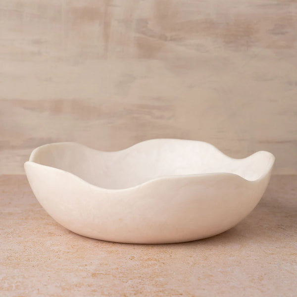 Flow Resin Large Salad Bowl | Marshmallow